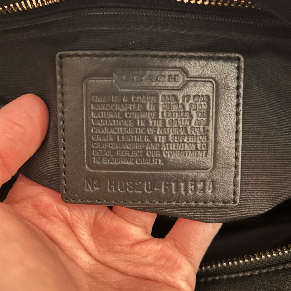 Coach y2k black bag. Perfect condition - Picture 4 of 4